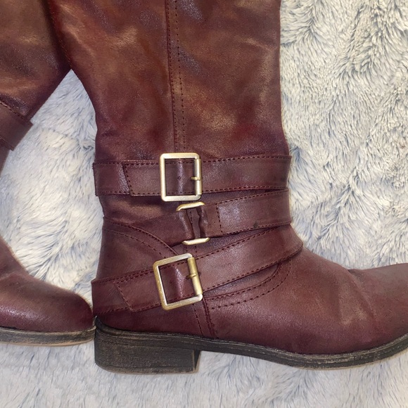 Womens maroon boots - Picture 2 of 5